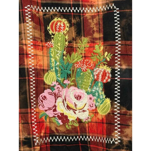 Savannah Jane duster vest southwestern grunge embroidered raw edges M NWOT - Picture 10 of 11